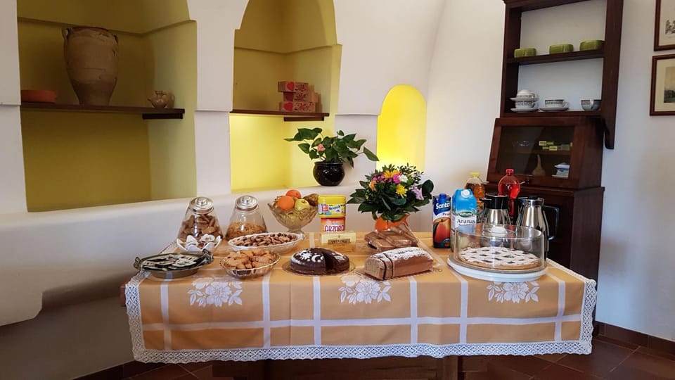 Food and drinks