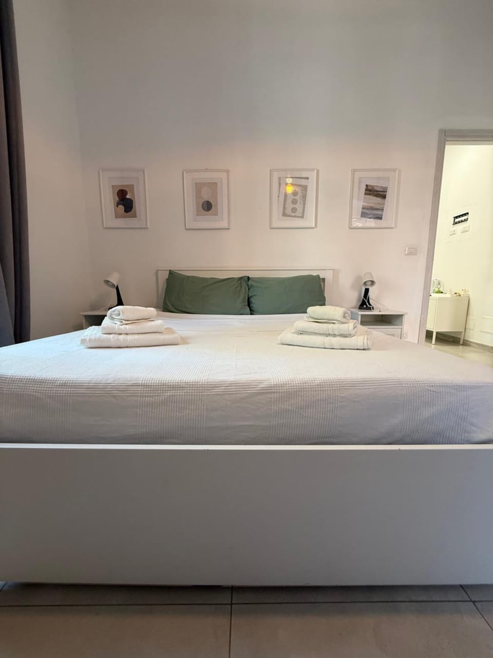 Bed, Decorative detail, Bedroom