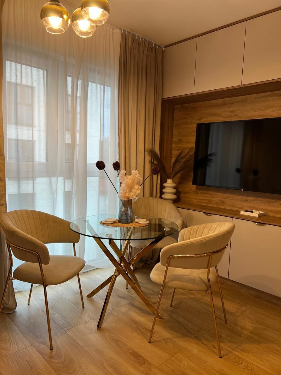 Nowoczesny apartament w centrum Starego Miasta, strzeżony parking Apartment in Poland