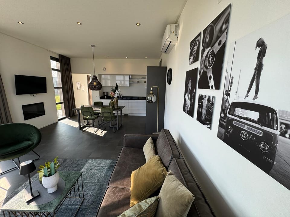 Enkhuizer Strand Chalet WellenZeit Haus Nr 260 House in Flevoland, Netherlands