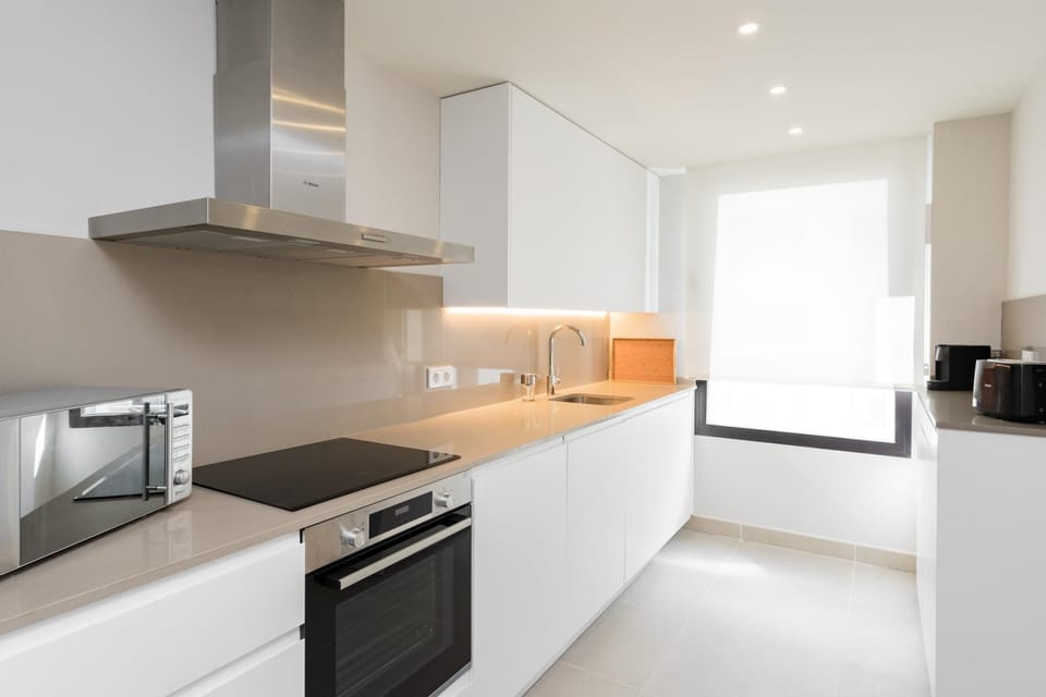 Coffee/tea facilities, Kitchen or kitchenette, dishwasher, minibar, pet friendly, stove, toaster, dryer