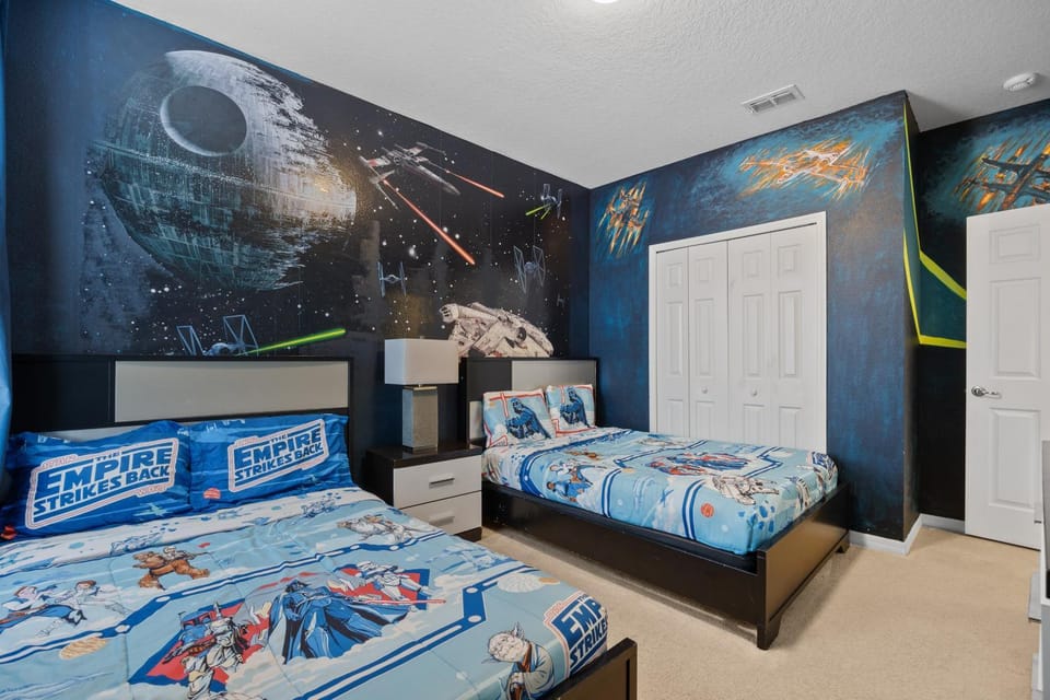 Gorgeous 9BD sleeps 24 in the Solterra Resort! home House in Osceola County