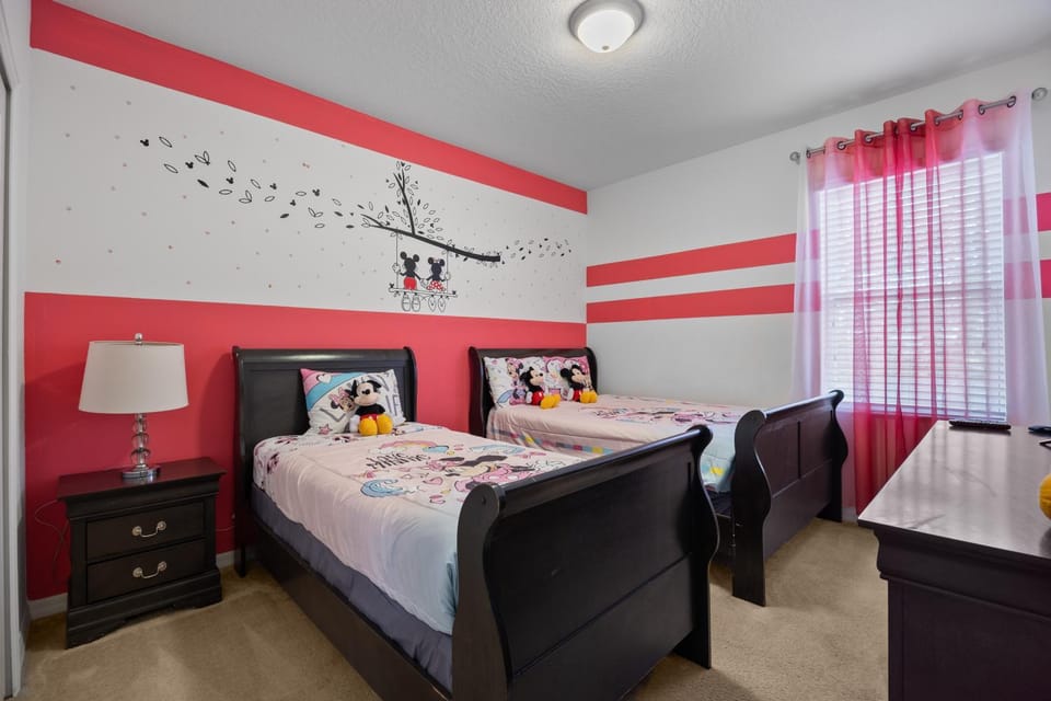 Gorgeous 9BD sleeps 24 in the Solterra Resort! home House in Osceola County