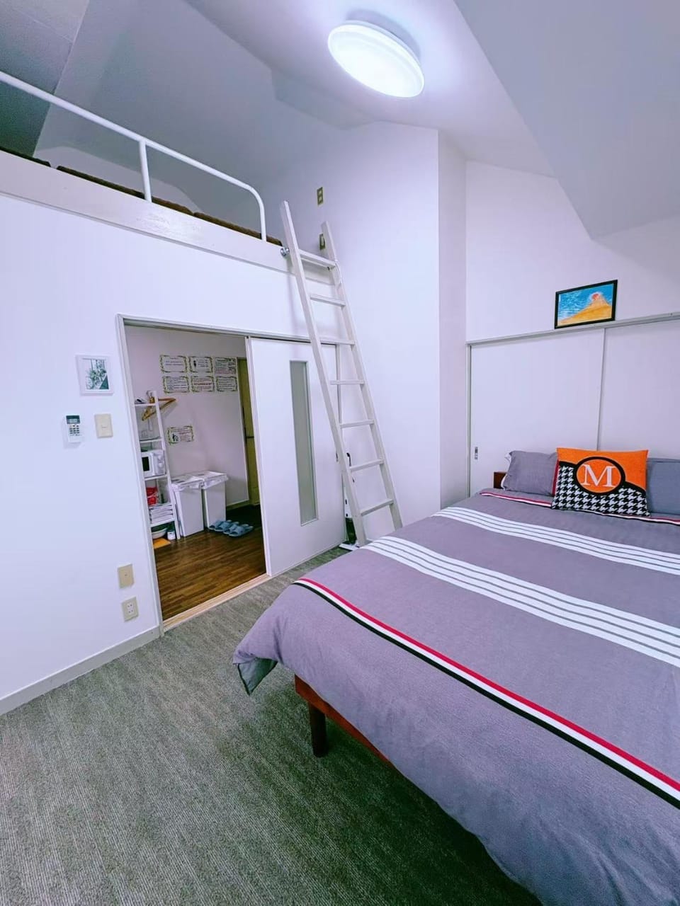 駅から徒歩5分 近池袋 新宿まで電車10分 Apartment in Shinjuku