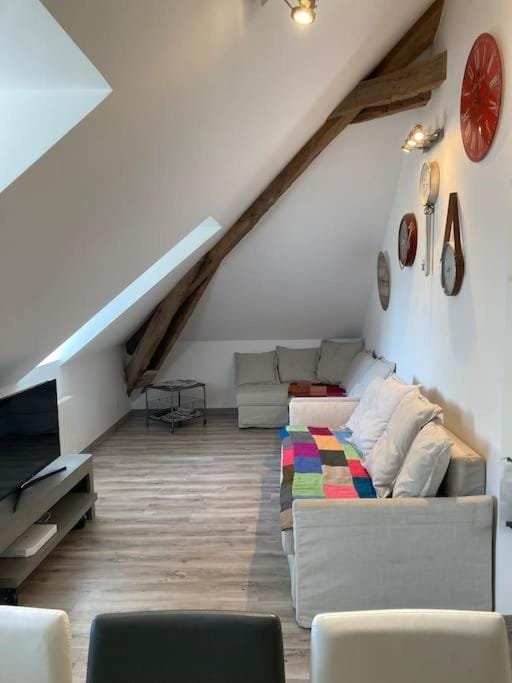 TV and multimedia, Living room, internet