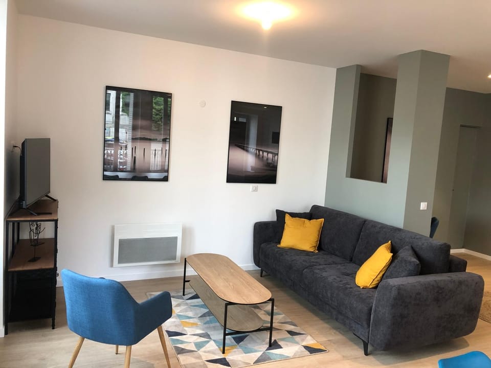 TV and multimedia, Living room, internet