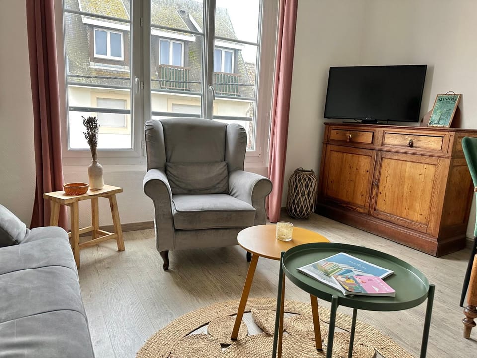 TV and multimedia, Living room