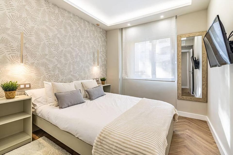 Bed, Bedroom, wardrobe