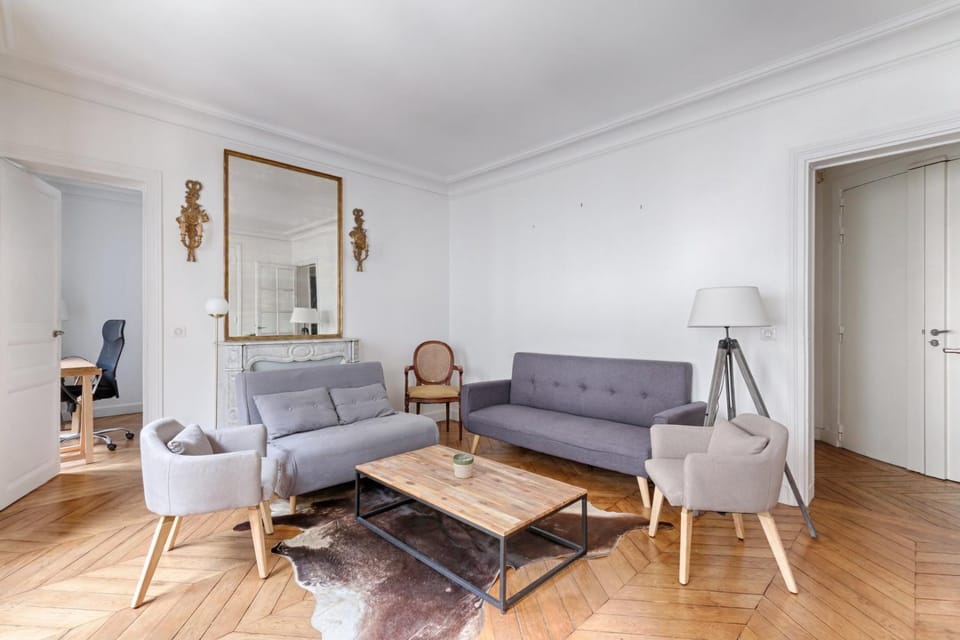 Résidor - Charmant Appartement 5P Europe Apartment in Paris