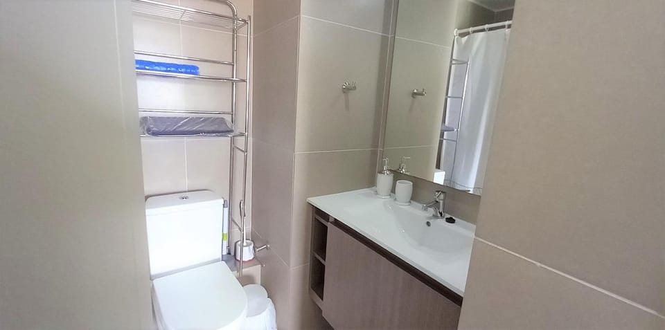 Toilet, Bathroom