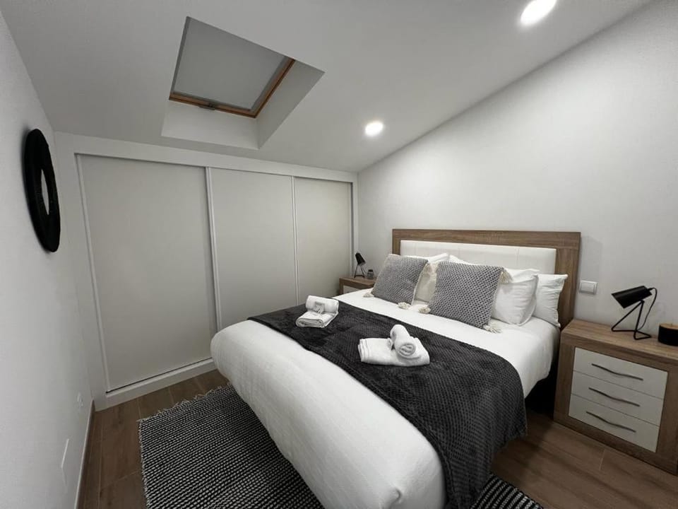 BLACK Parking a menos de 1 min a pie Apartment in Vigo