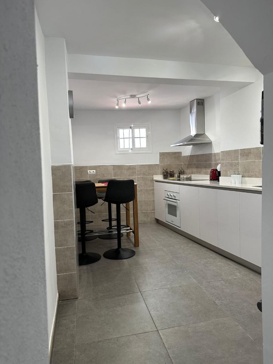 Kitchen or kitchenette, minibar, pet friendly, stove