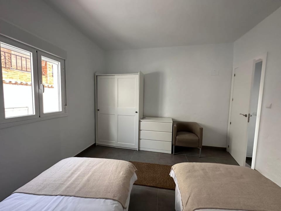 Bed, wardrobe