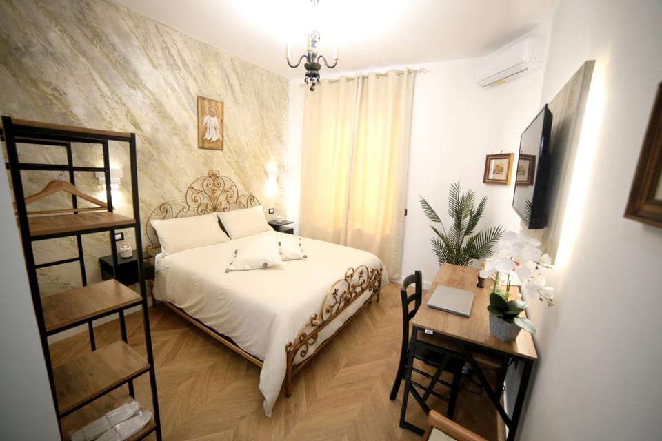 Roma Imperial Suites Bed and Breakfast in Rome