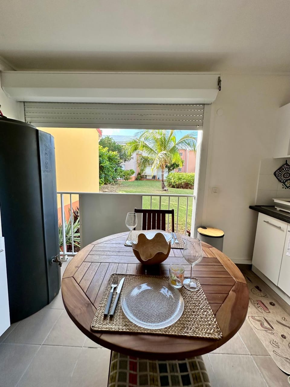 View (from property/room), Balcony/Terrace, Kitchen or kitchenette, Dining area