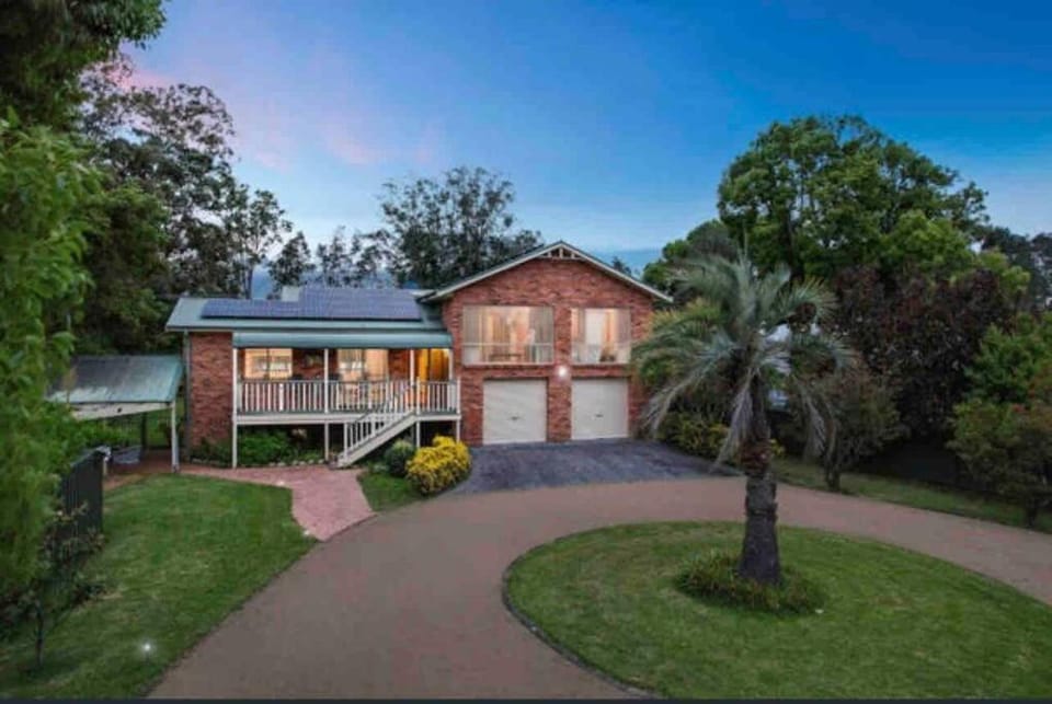 Waterfront Paradise Summer Hideaway FREE BOAT FIshing Lover House in Cooranbong