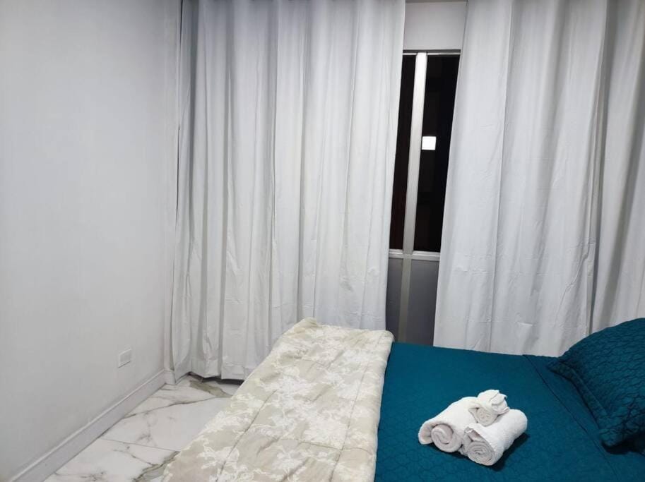 Moderno Apartamento no Centro de Curitiba Apartment in Curitiba