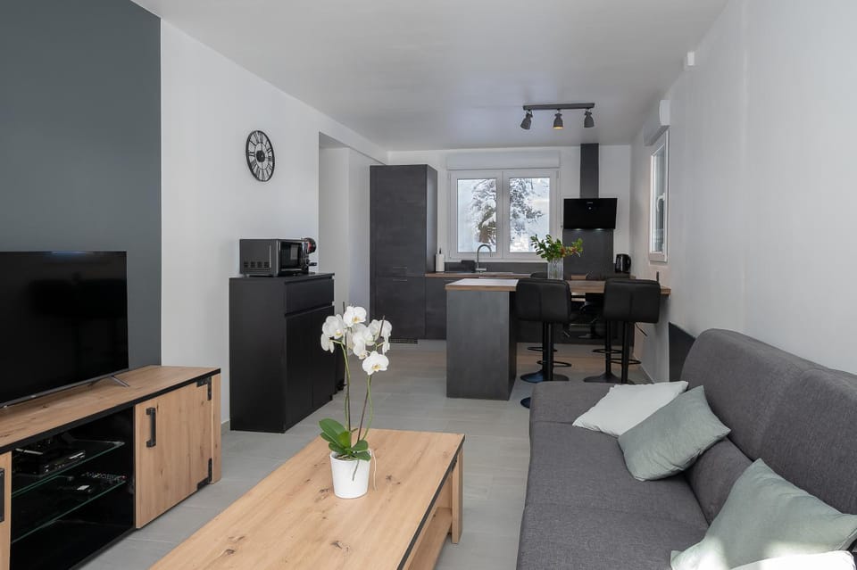 Property building, Living room
