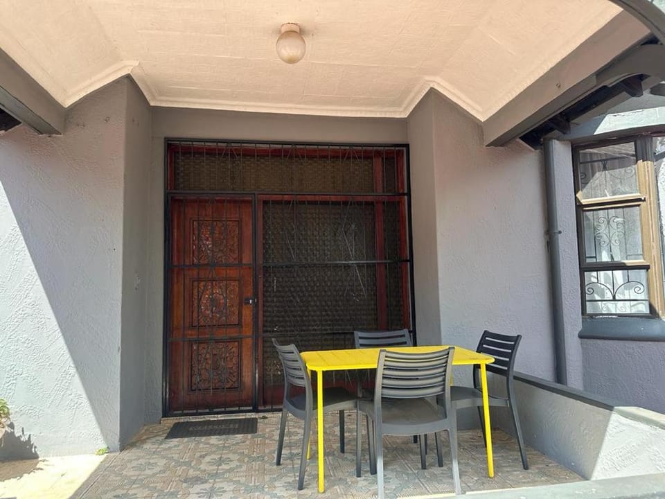 6 the Curve Unit 19 Vacation rental in Johannesburg