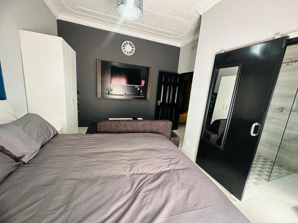6 the Curve Unit 17 Vacation rental in Johannesburg