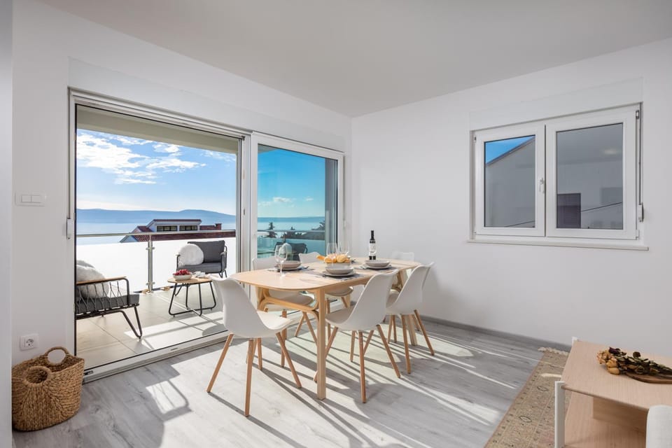 Balcony/Terrace, Seating area, Dining area
