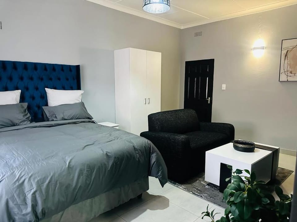 6 the Curve Unit 16 Vacation rental in Johannesburg