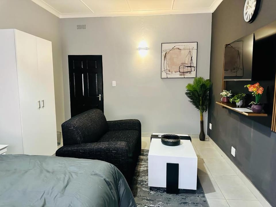 6 the Curve Unit 16 Vacation rental in Johannesburg