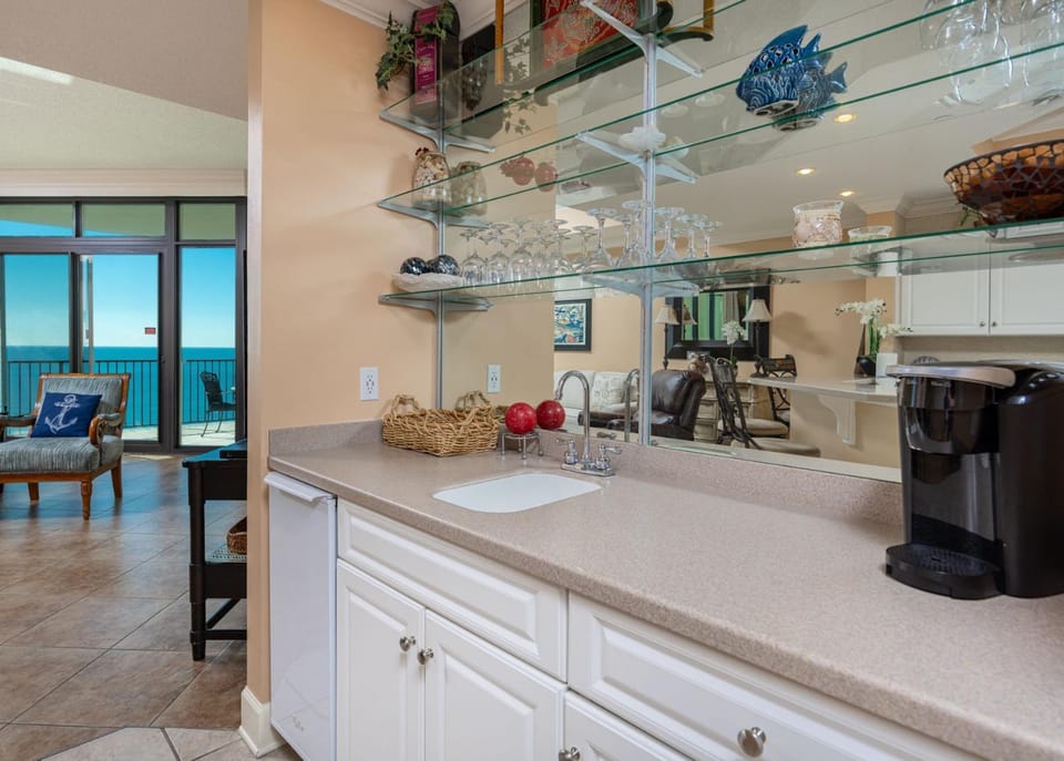 Phoenix West 1202 Apartment in Orange Beach