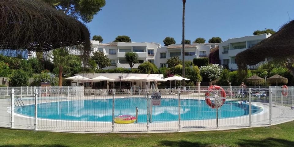 Pool view, Pool view, Swimming pool