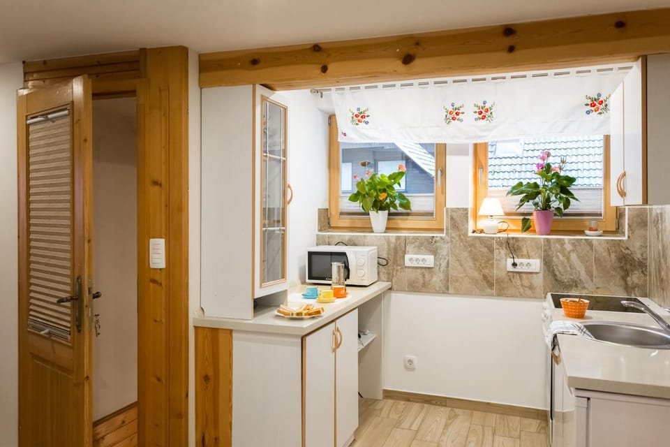 Communal kitchen