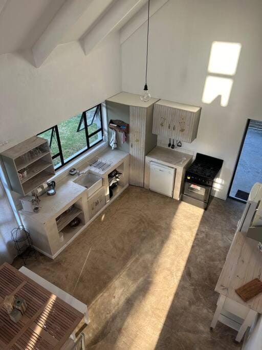 Kitchen or kitchenette, Photo of the whole room