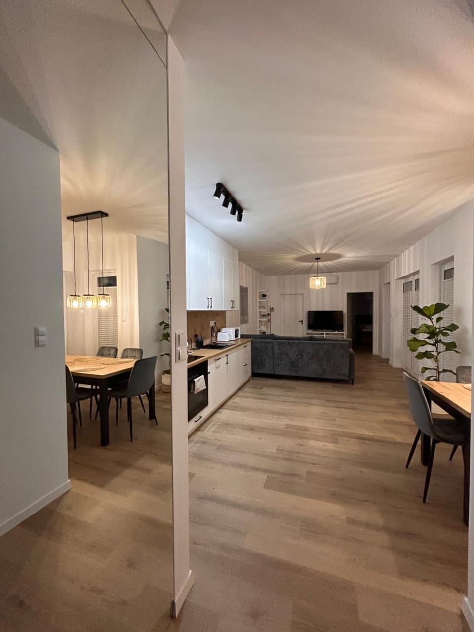 BoleslaviaApartments - Apartament Merci 2, parking free, air conditioning Apartment in Lower Silesian Voivodeship