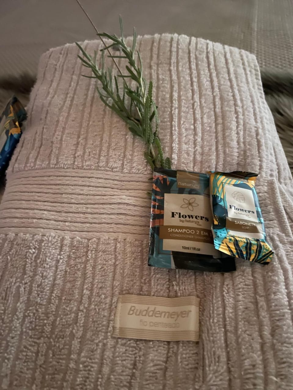 Bathroom, towels