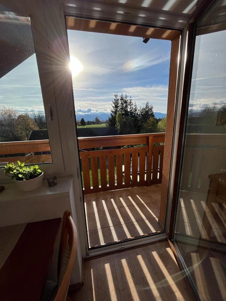 View (from property/room), Balcony/Terrace