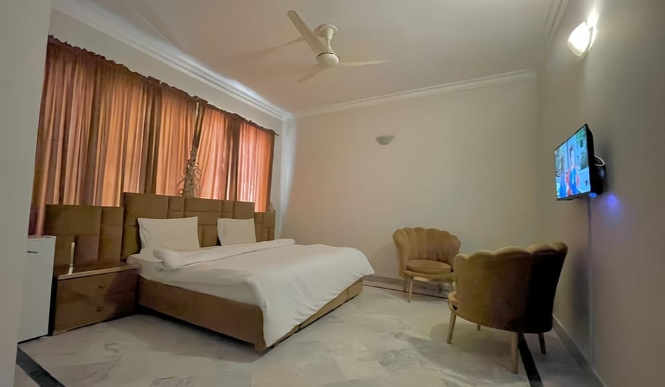 Capital Family Guest House Islamabad Bed and Breakfast in Islamabad
