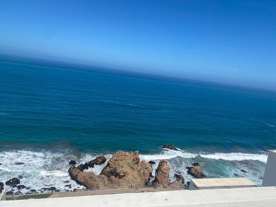 Property building, Balcony/Terrace, Beach, Sea view