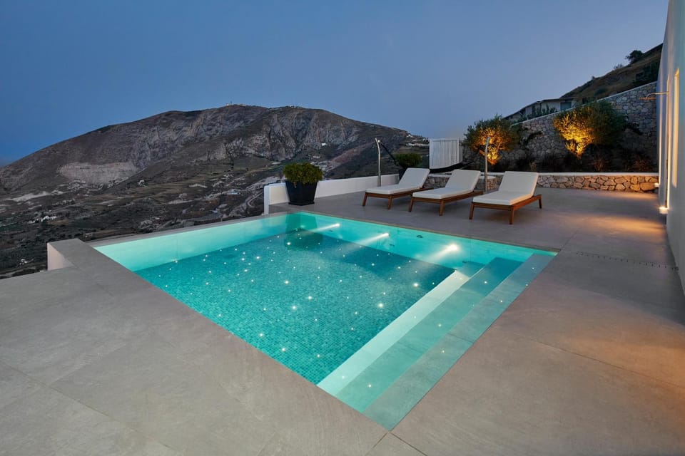 Kamini Santorini Villas Villa in Santorini