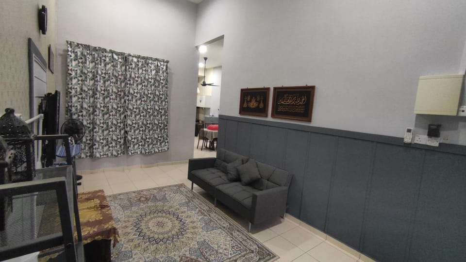 Homestay Ara Kaseh House in Mersing
