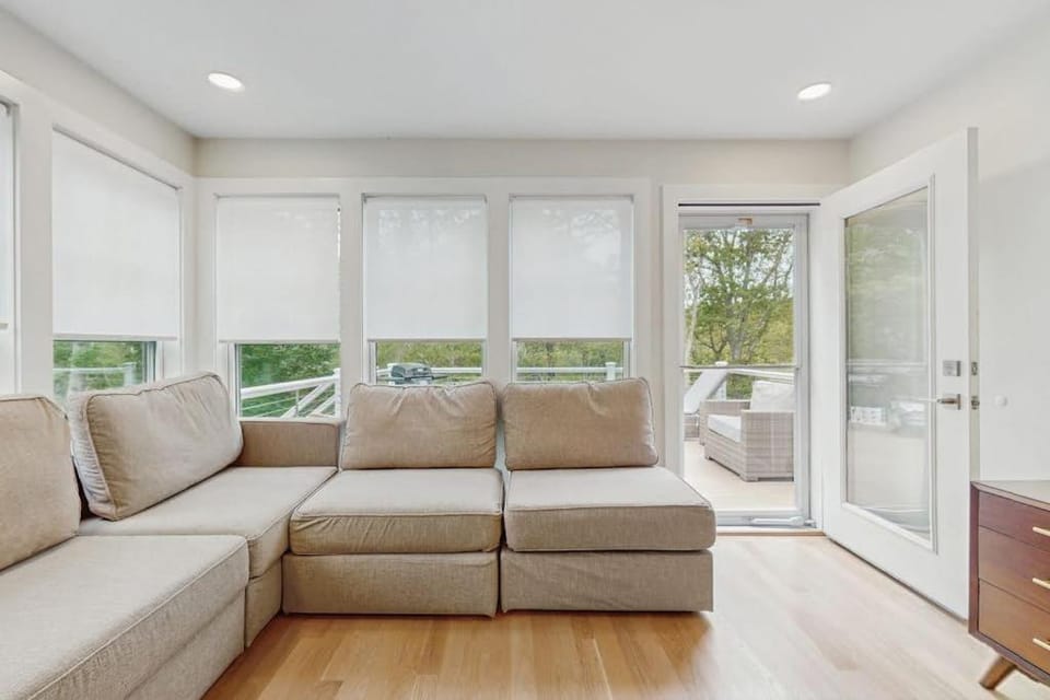 The Saffron Cottage House in Wellfleet