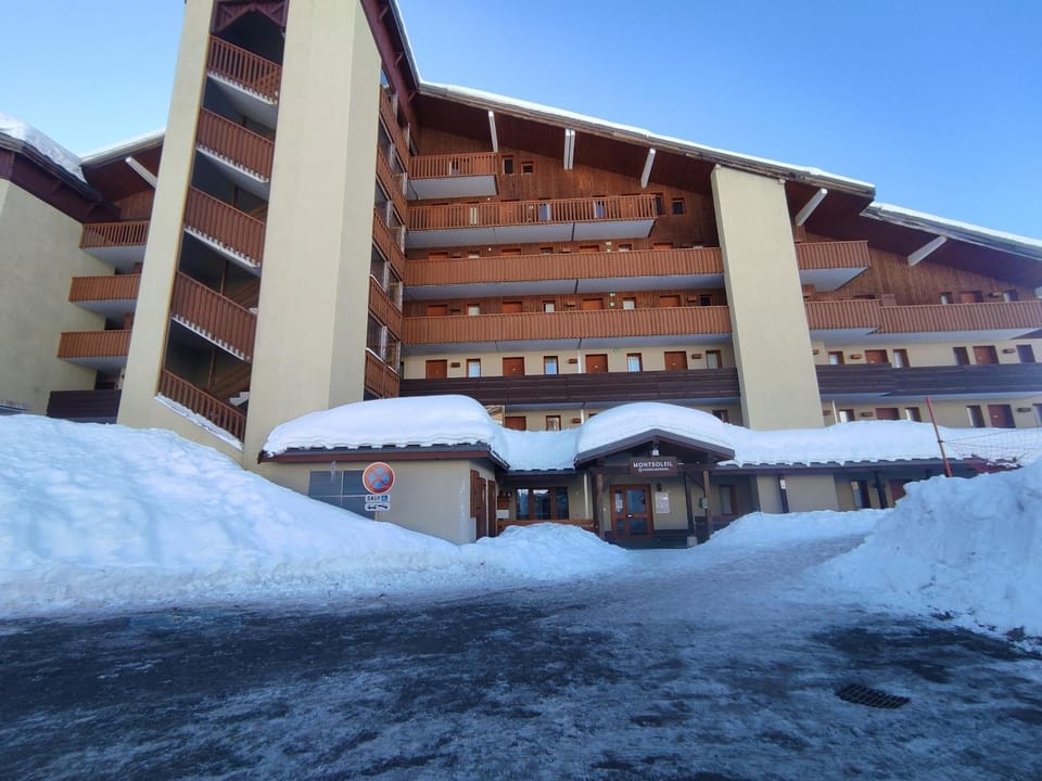 Appartement Coquet 2 Pièces au Cœur de Plagne Soleil - FR-1-181-2730 Apartment in Mâcot-la-Plagne