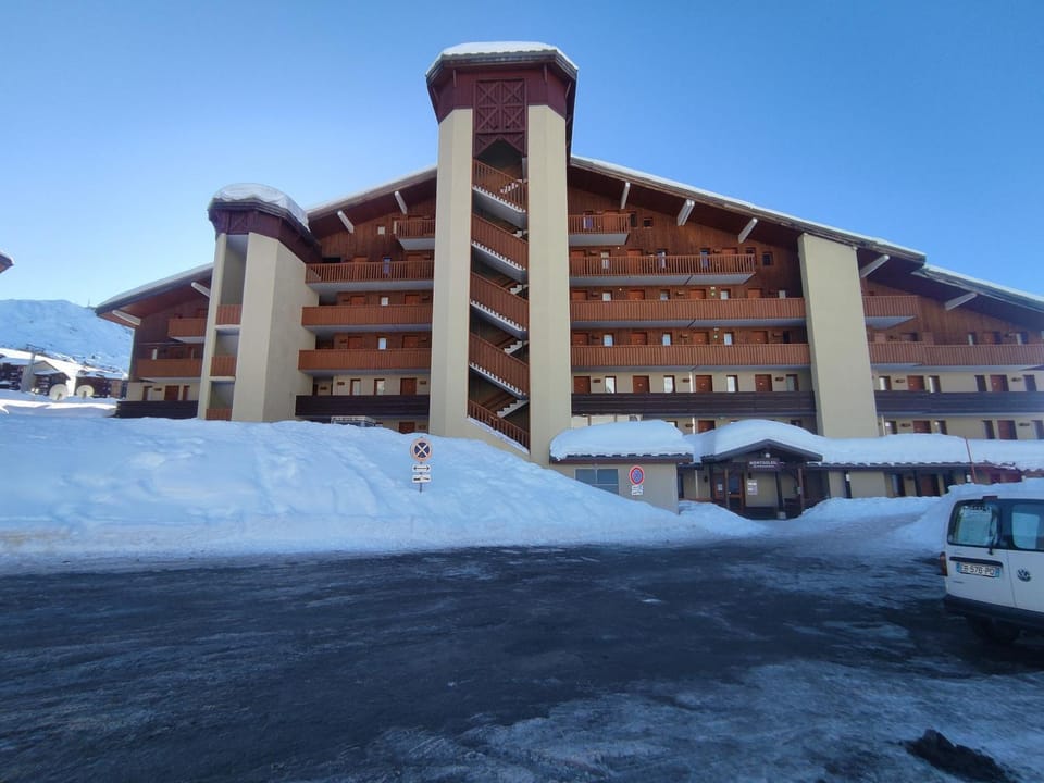 Appartement Coquet 2 Pièces au Cœur de Plagne Soleil - FR-1-181-2730 Apartment in Mâcot-la-Plagne