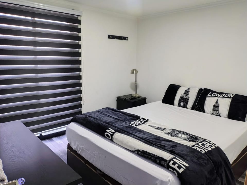 casa entera con estacionamiento Apartment in Santiago