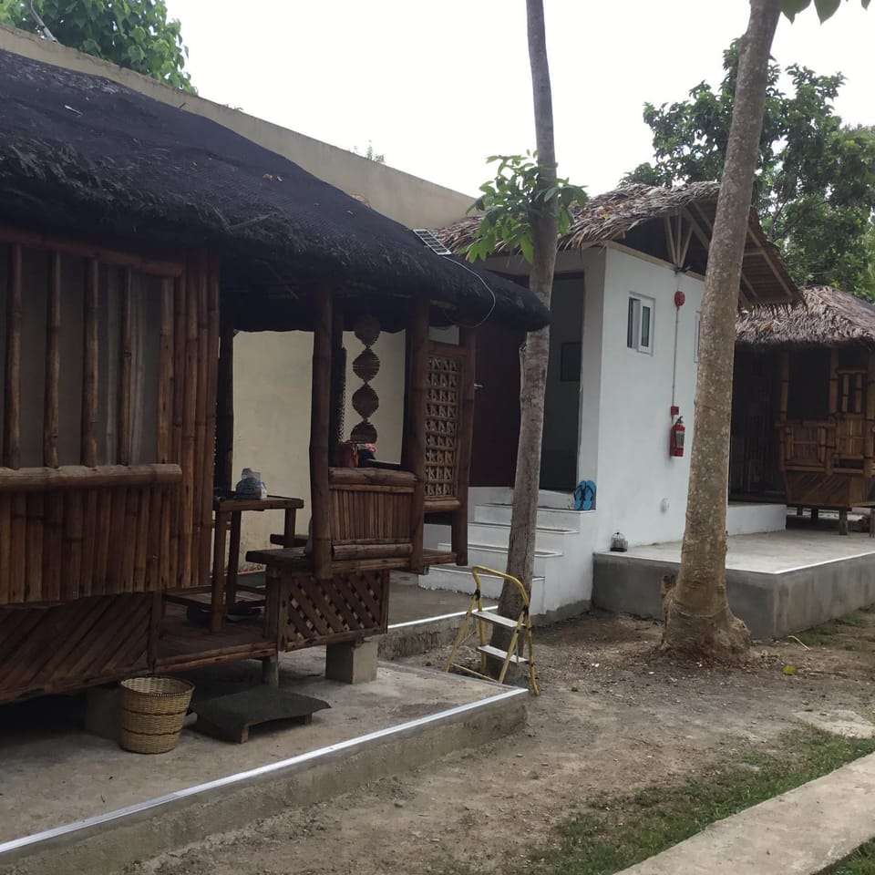M&K's Guesthouse Kubo A Apartment in Central Visayas