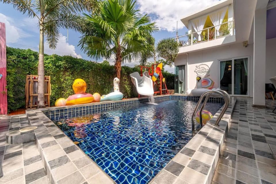 Luxurious and Playful 5 Bedroom Pool Villa - CC Villa in Pattaya City