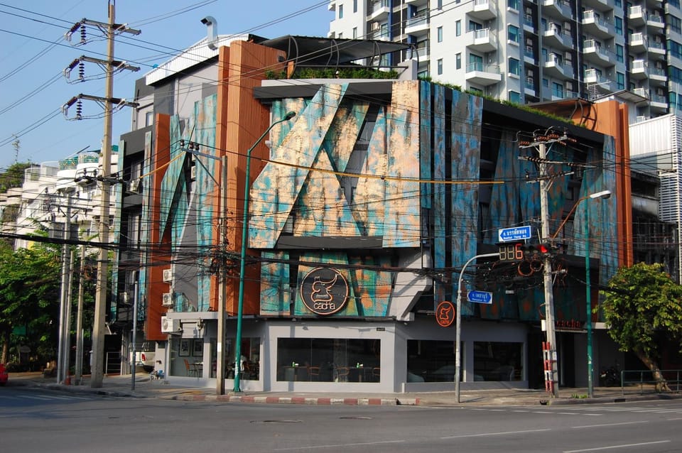 Property building, Facade/entrance