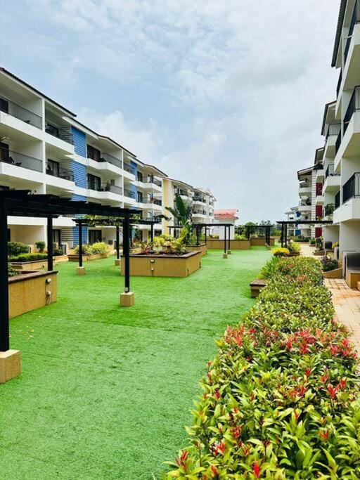 04-JenVin Luxury Homes - Pool view 2bed Apartment, North Goa Apartment in Baga
