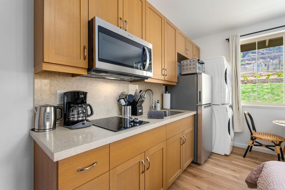 Mountain view, kitchen
