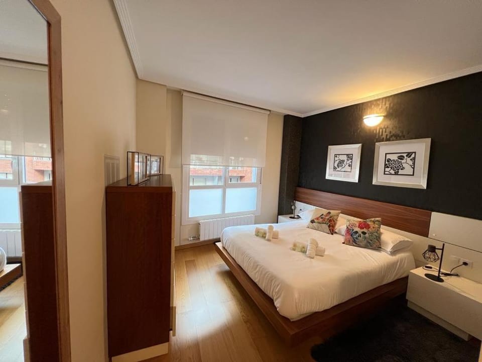 Bed, Photo of the whole room