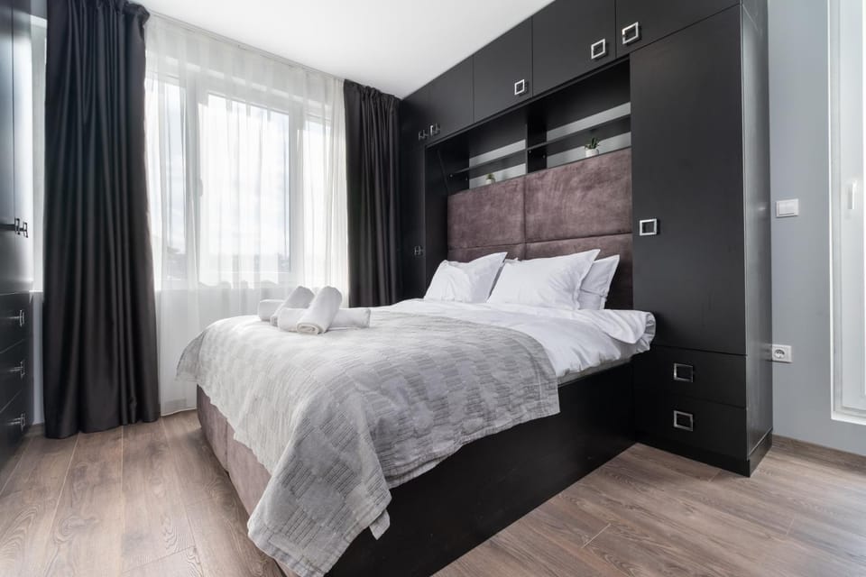 Bed, Photo of the whole room, Bedroom, towels, towels, wardrobe