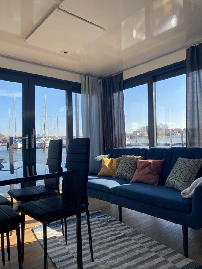 Hausboot - Meeresbrise House in Heiligenhafen